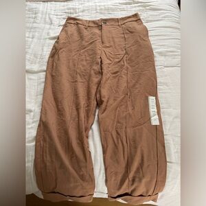 Women Trousers NWT
